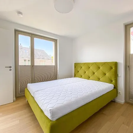 Strandlaeufer 1 * ツィングシュト